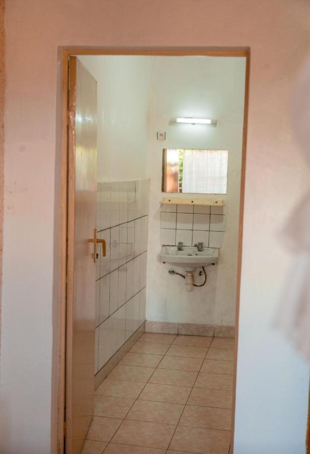 Auberge La Caverne Kigali Luaran gambar